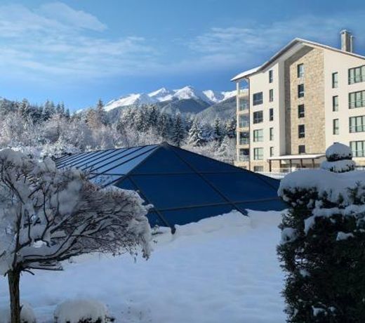 Saint George Palace Aparthotel