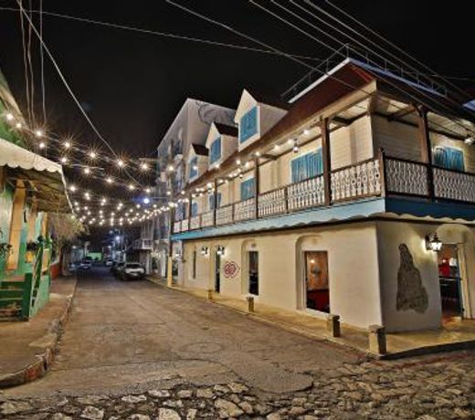 Hotel Isla de Flores