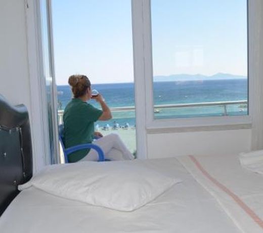 Yasmin Hotel