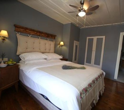 Podemos Otel