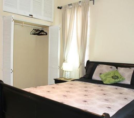 Eclipse Suite Guest Apartment