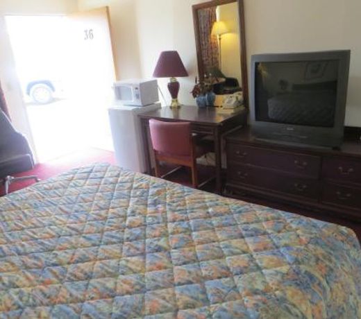 Traveler's Lodge