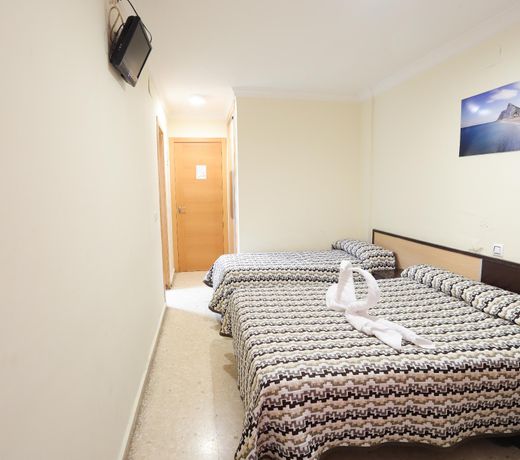 Hostal La Campana