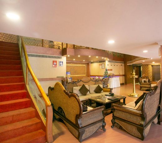 Capital O 68251 Hotel Sea Palace