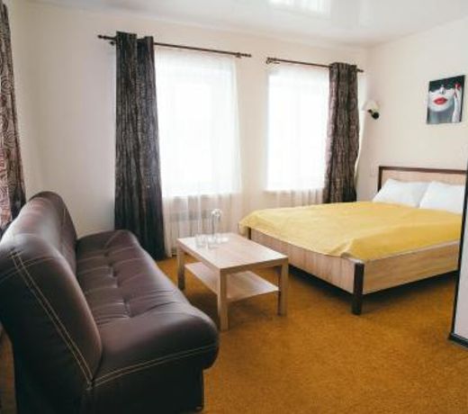 Kristall Hotel & Restaurant Complex