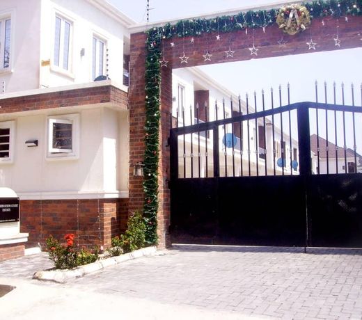 Lekki Conservation Luxury Palace with Pool and Gym