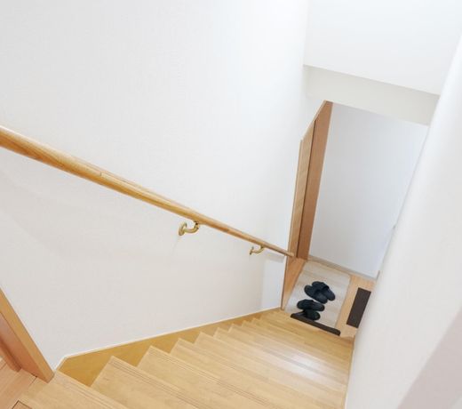 Luxury 3-storey villa near the subway in Osaka