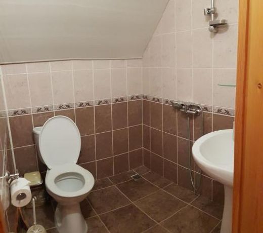 Lera Guest House