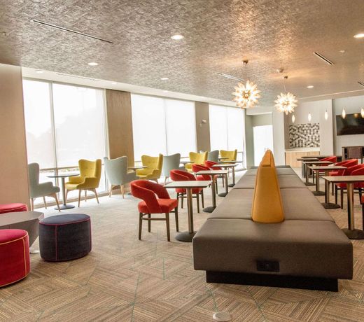 La Quinta Inn & Suites by Wyndham Lake City