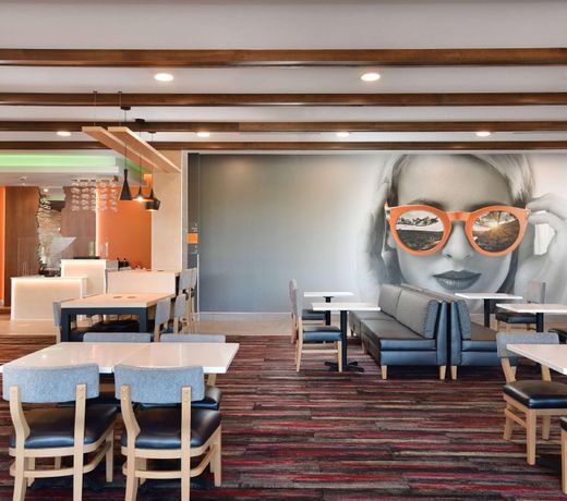 La Quinta Inn & Suites by Wyndham Wisconsin Dells