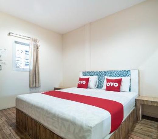 OYO 645 Baan Ruangrungroj