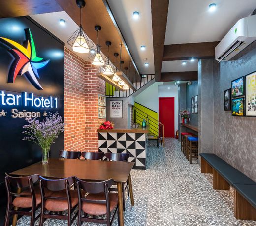 Lestar Hotel 1