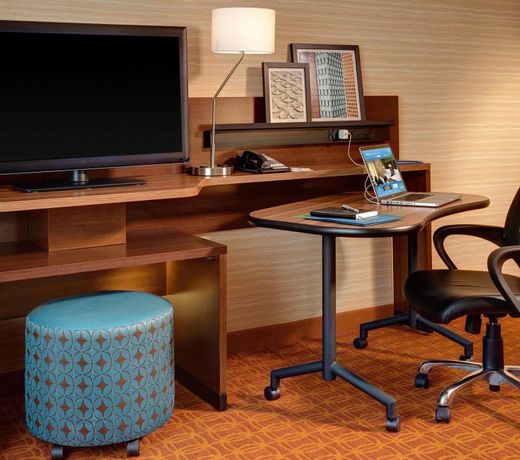 Fairfield Inn & Suites by Marriott Lincoln Crete