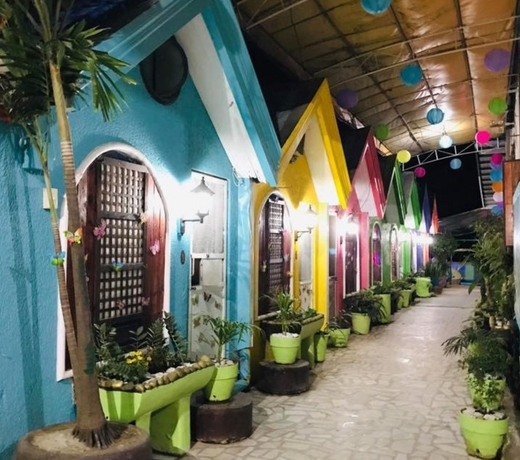 Front Beach Hotel and Resort