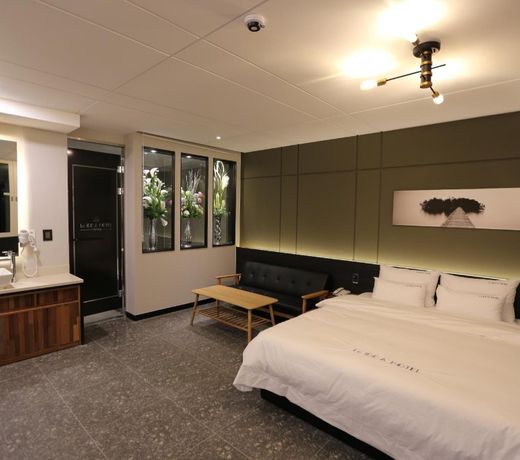 Idea Hotel