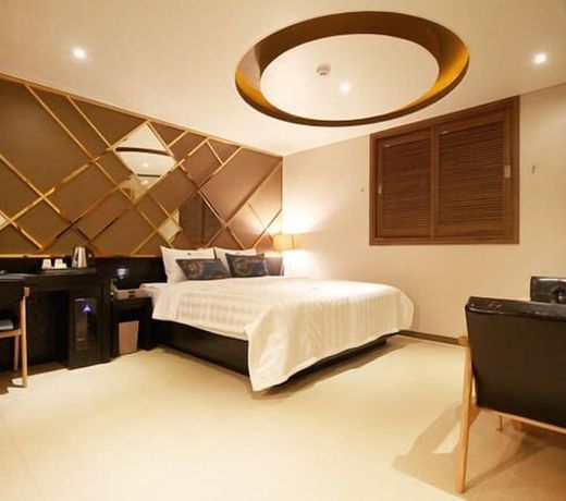 Hotel Able
