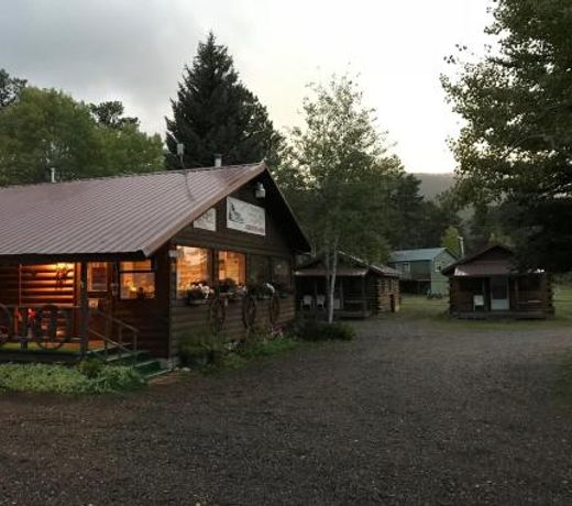 Grandview Cabins & RV Resort