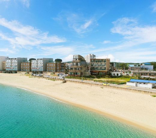 Goseong Romiet Pension