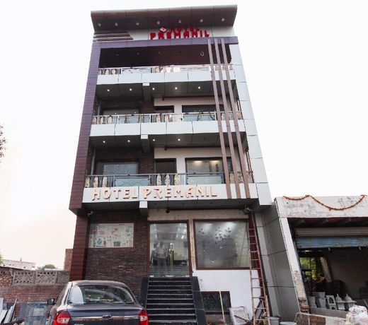 Capital O 61459 Hotel Premanil - A Business Hotel
