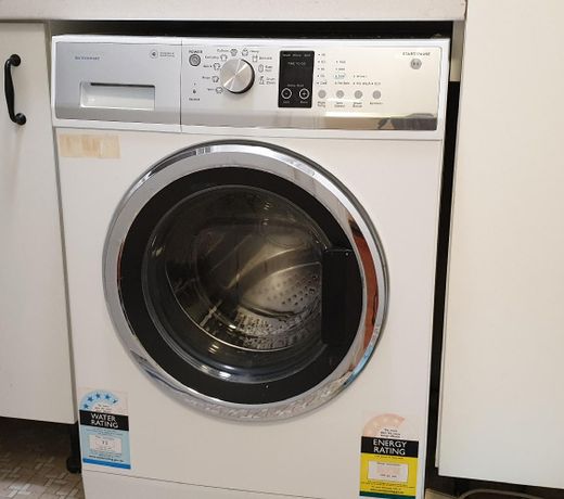 Homely 2 Bedroom Place in Denistone