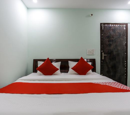 OYO 63814 The New View Hotel