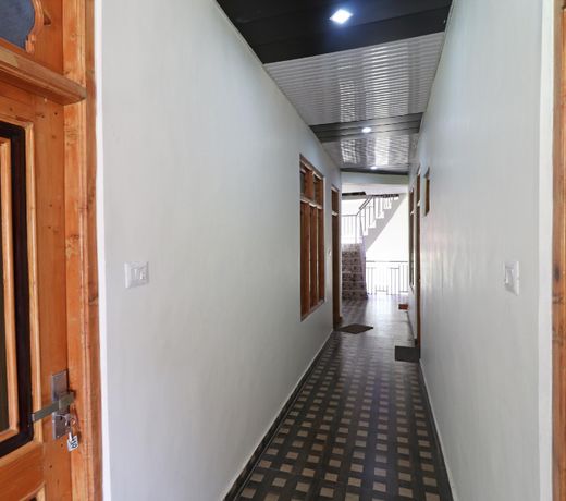 OYO 38712 Rk Guest House
