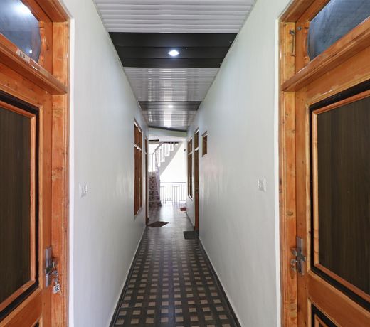 OYO 38712 Rk Guest House