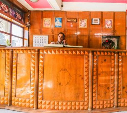 SPOT ON 66001 Royal Guest House