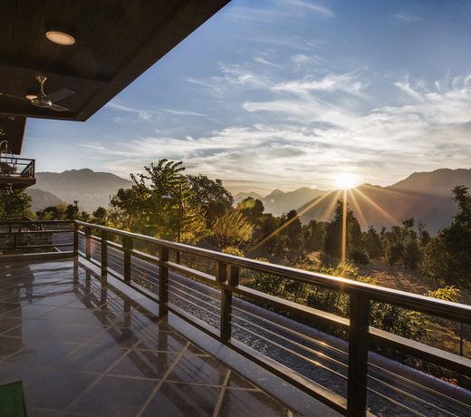 Amayaah Luxury SPA Resorts