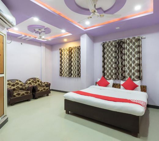 OYO 39544 Hotel Sneh Palace