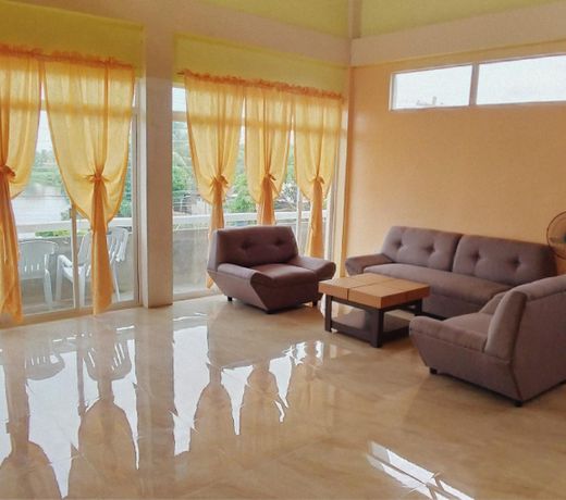 Private home @New Road, Banica Roxas city