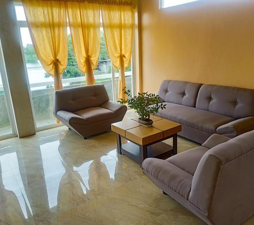 Private home @New Road, Banica Roxas city