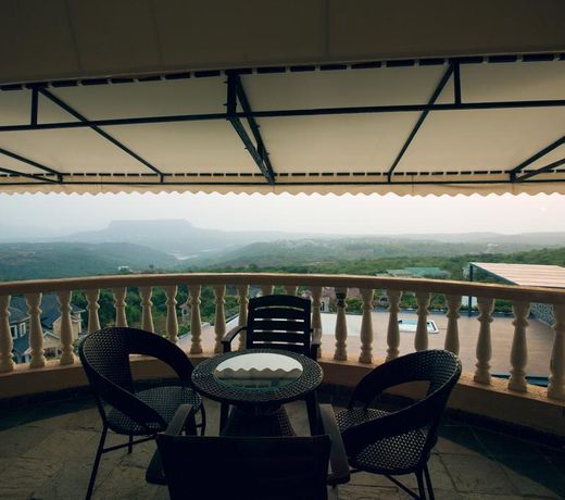 Amalfi by Vista Rooms
