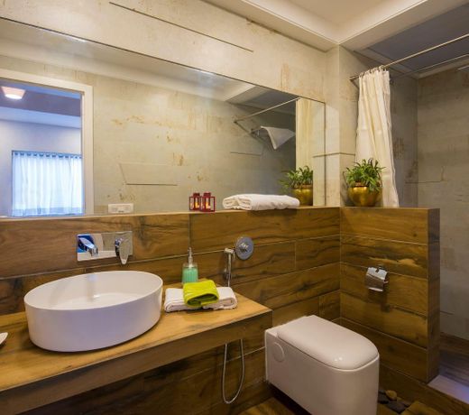 EL Lodge by Vista Rooms