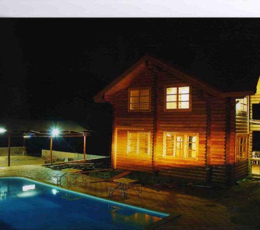 3  BHK  VILLA  WITH  PRIVATE  SWIMMING  POOL