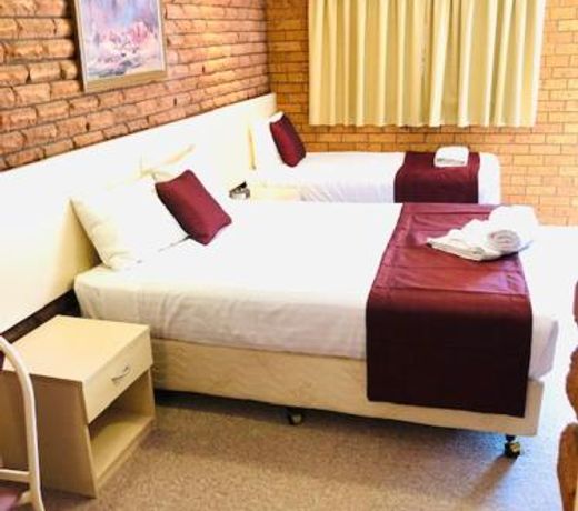 Overlander Motor Lodge pty ltd.