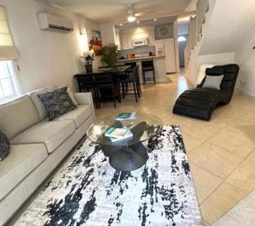 ZenBreak - Anidale Spacious Condo