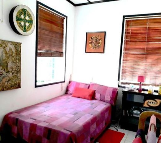Barbados Chi Centre Guesthouse