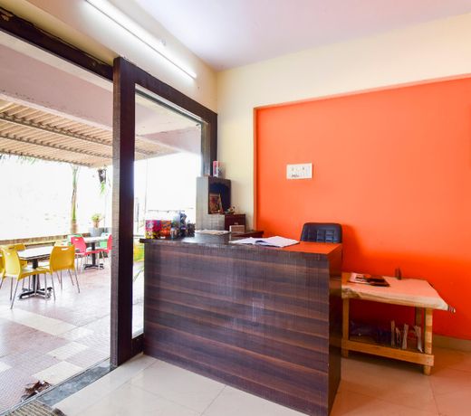 SPOT ON 65405 Hotel Rasoi Park