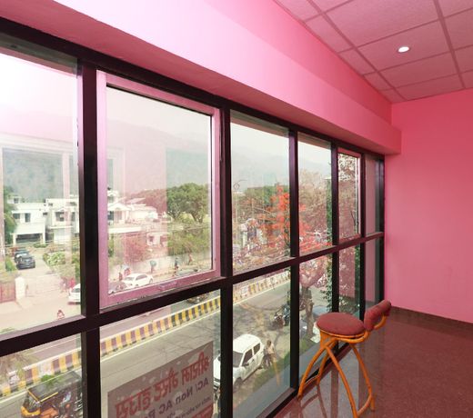 SPOT ON 39956 Shree Ram Guest House