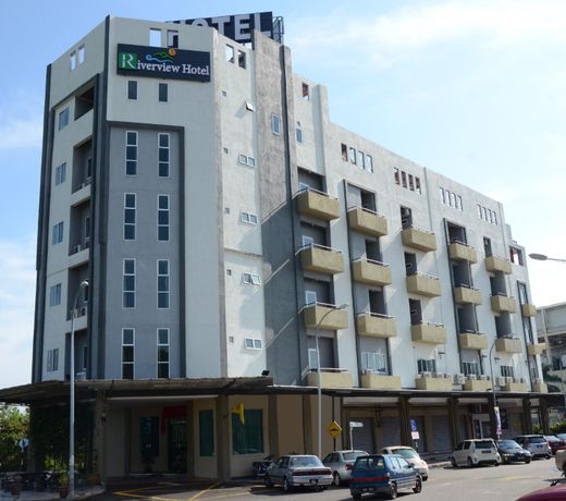 Riverview Hotel