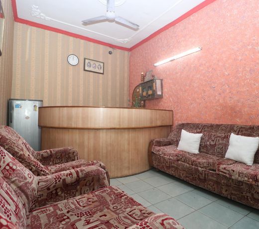 SPOT ON 39841 Hotel Indian Residency
