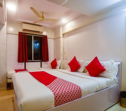 OYO 64101 Hotel Bandra Terminus