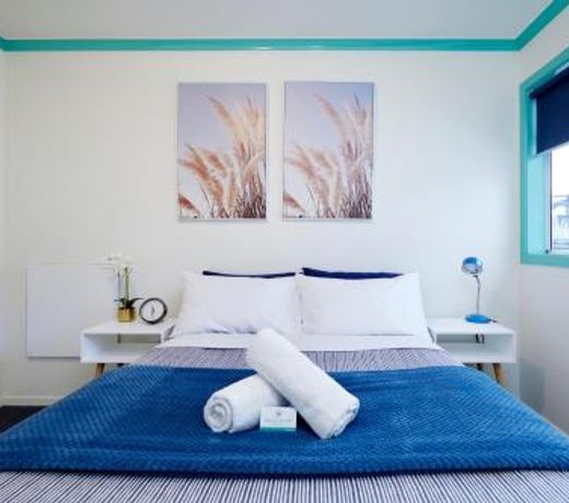 Pacific Coast Lodge and Backpackers