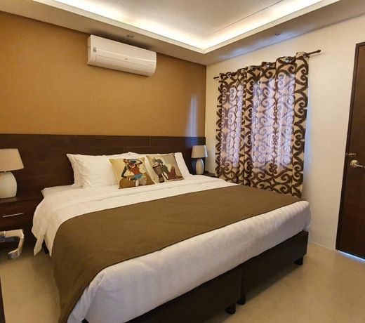 Spacio Caliraya B&B
