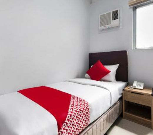OYO 515 Finnex Hotel