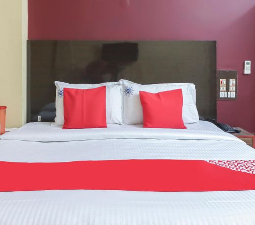 OYO 45895 Hotel Blue Nile
