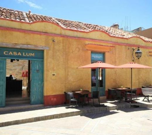 Casa Lum