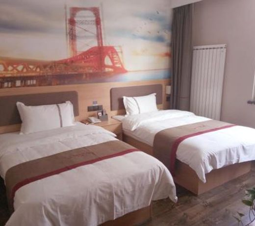 Thank Inn Plus Hotel Shanxi Taiyuan Xiaodian District Rongjun Bei Street High Speed Railway Station