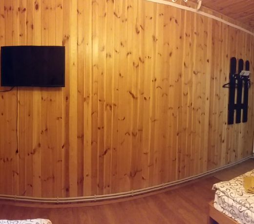 Room #4 for 2 guests